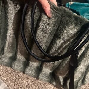 Faux fur bag / purse